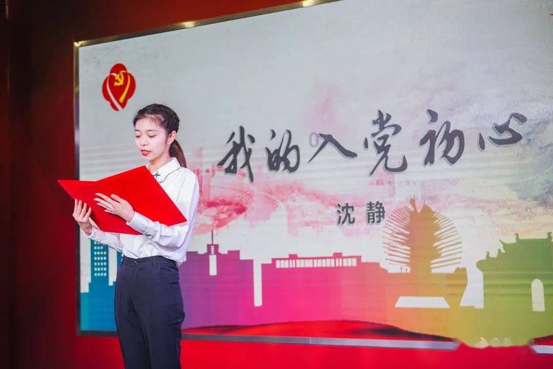 探索知识星球平台,了解《悬崖之上》中,谢子荣为什么不直接擦掉暗号?的精彩世界!